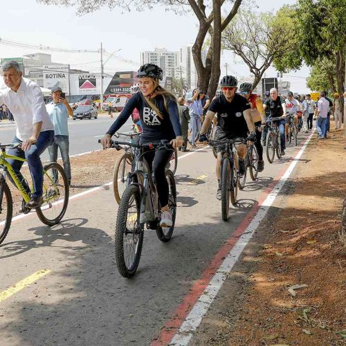 Lançado nesta sexta (20), o programa Vai de Bike prevê que o DF atinja, até 2026, a marca de mil quilômetros de ciclovias; serão investidos quase R$ 123 milhões no projeto | Fotos: Lúcio Bernardo Jr./ Agência Brasília